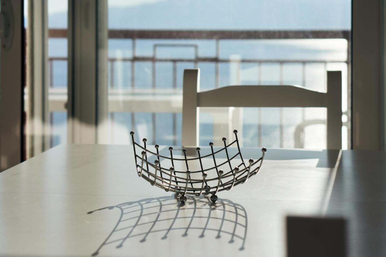 Central Beach Apartment Saranda Kültér fotó