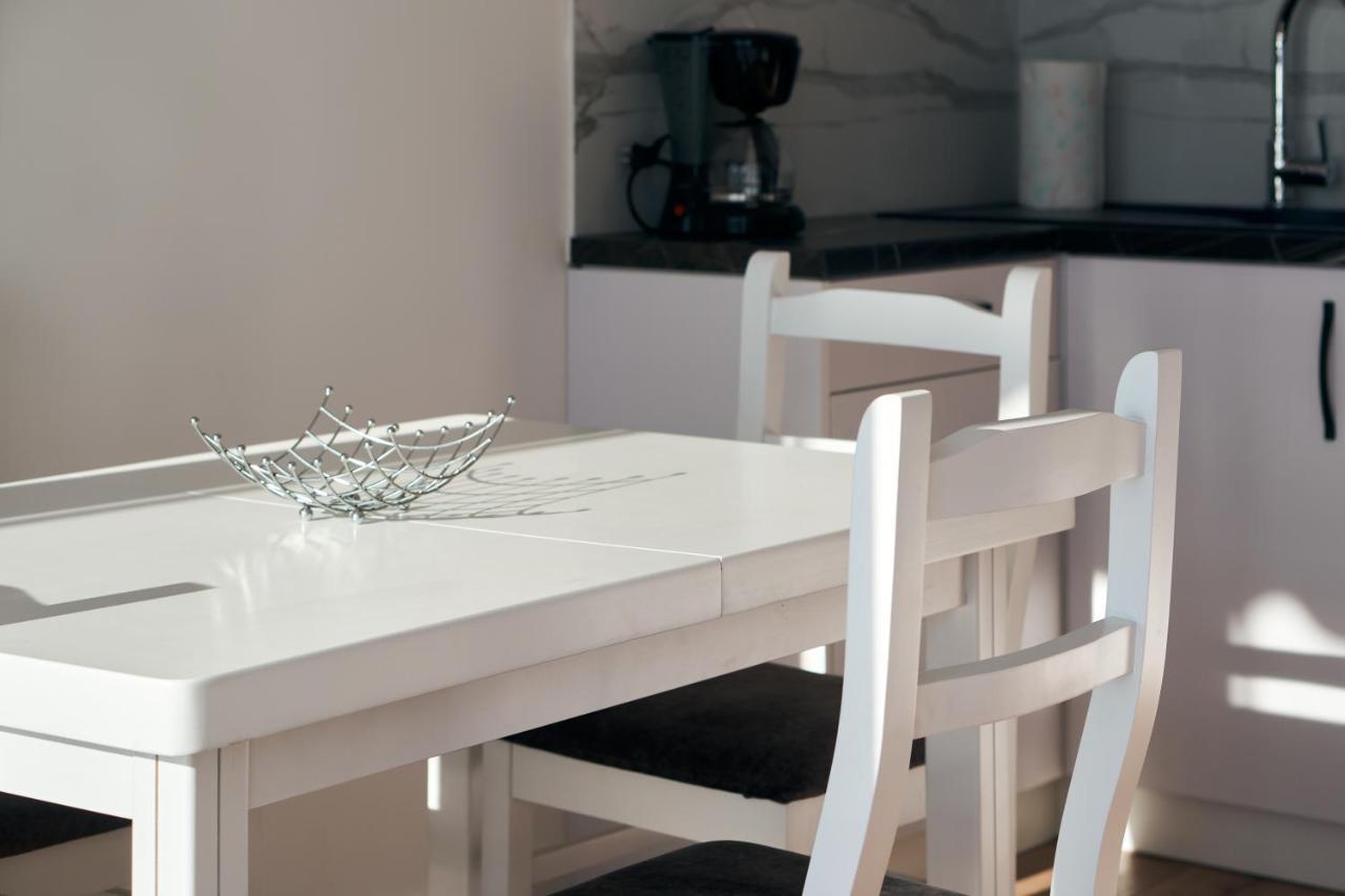 Central Beach Apartment Saranda Kültér fotó