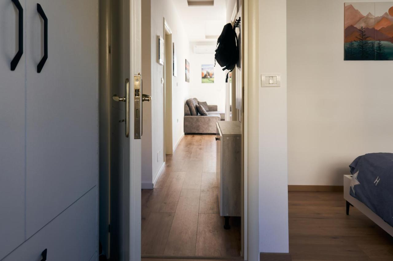 Central Beach Apartment Saranda Kültér fotó
